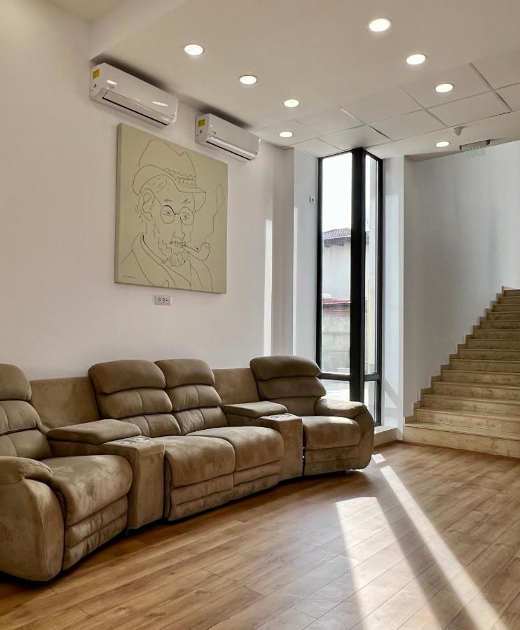Bliss Inn Tunari Voluntari ภายนอก รูปภาพ