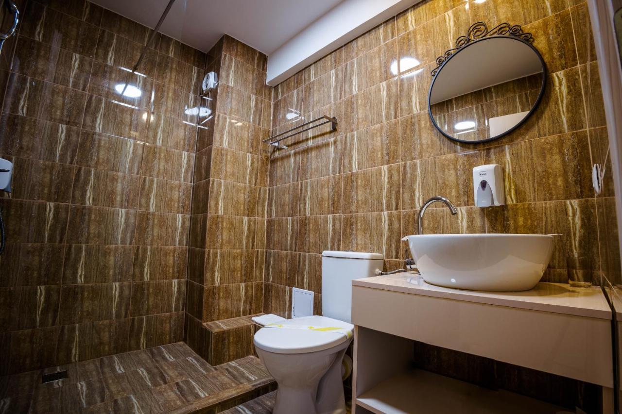 Bliss Inn Tunari Voluntari ภายนอก รูปภาพ