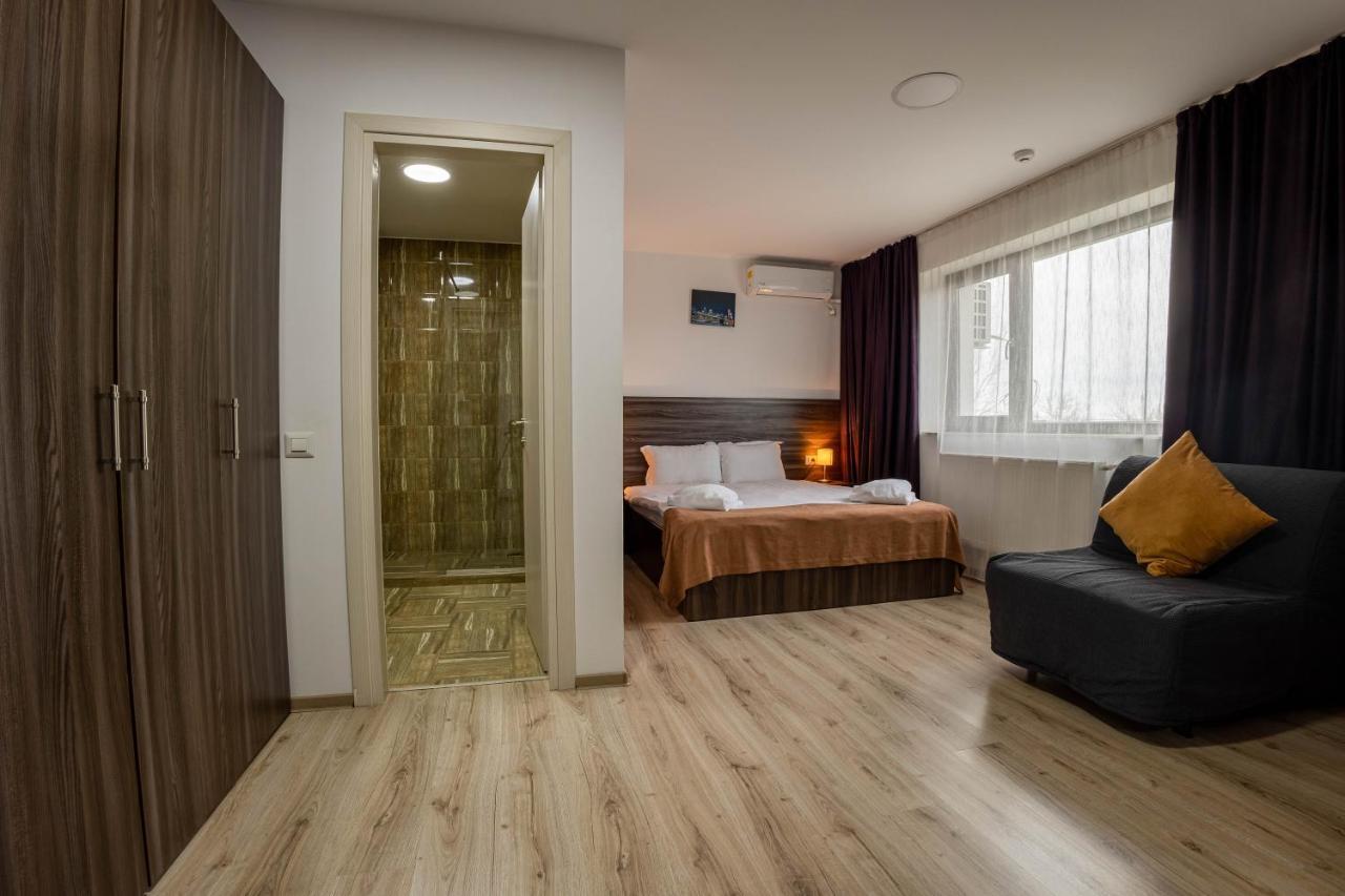 Bliss Inn Tunari Voluntari ภายนอก รูปภาพ