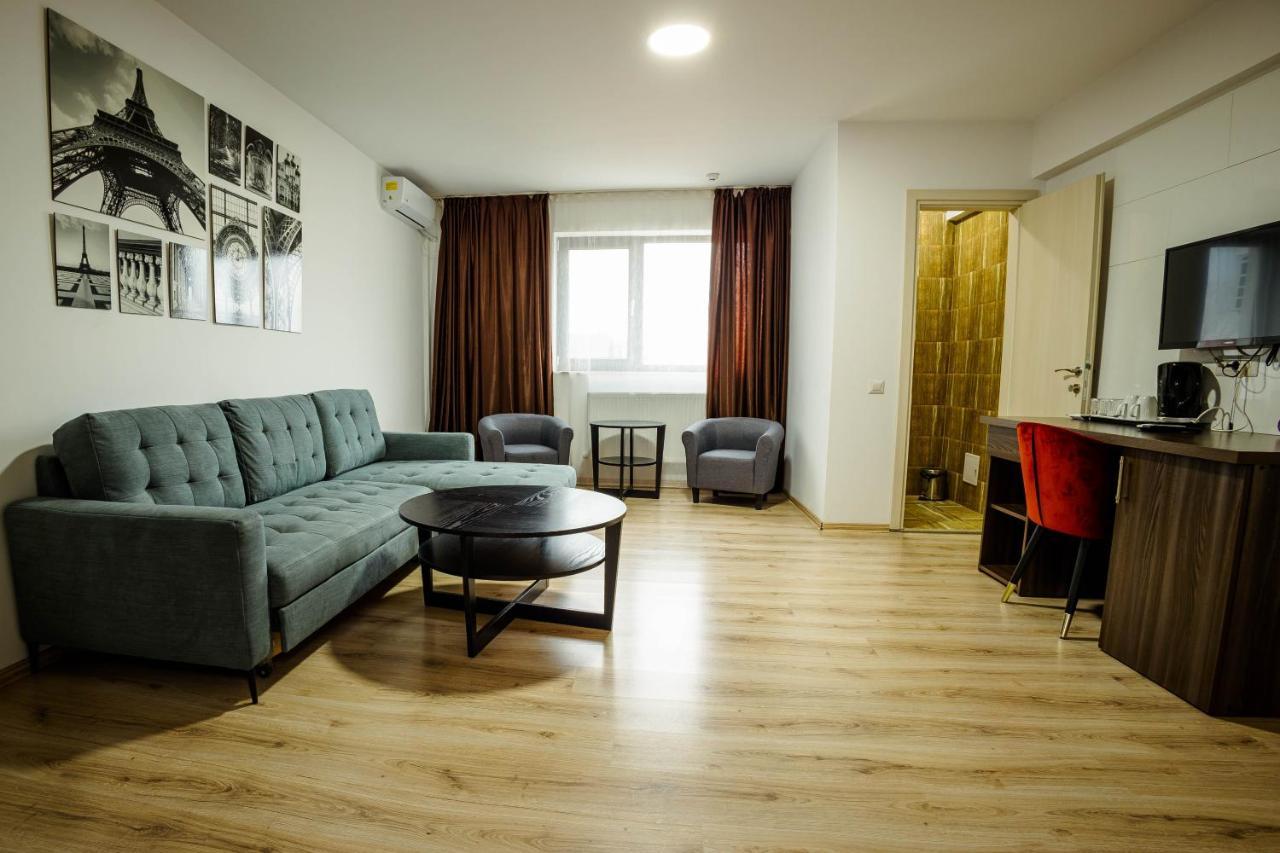 Bliss Inn Tunari Voluntari ภายนอก รูปภาพ