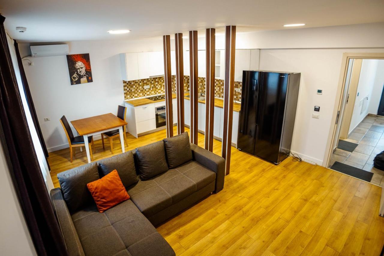 Bliss Inn Tunari Voluntari ภายนอก รูปภาพ