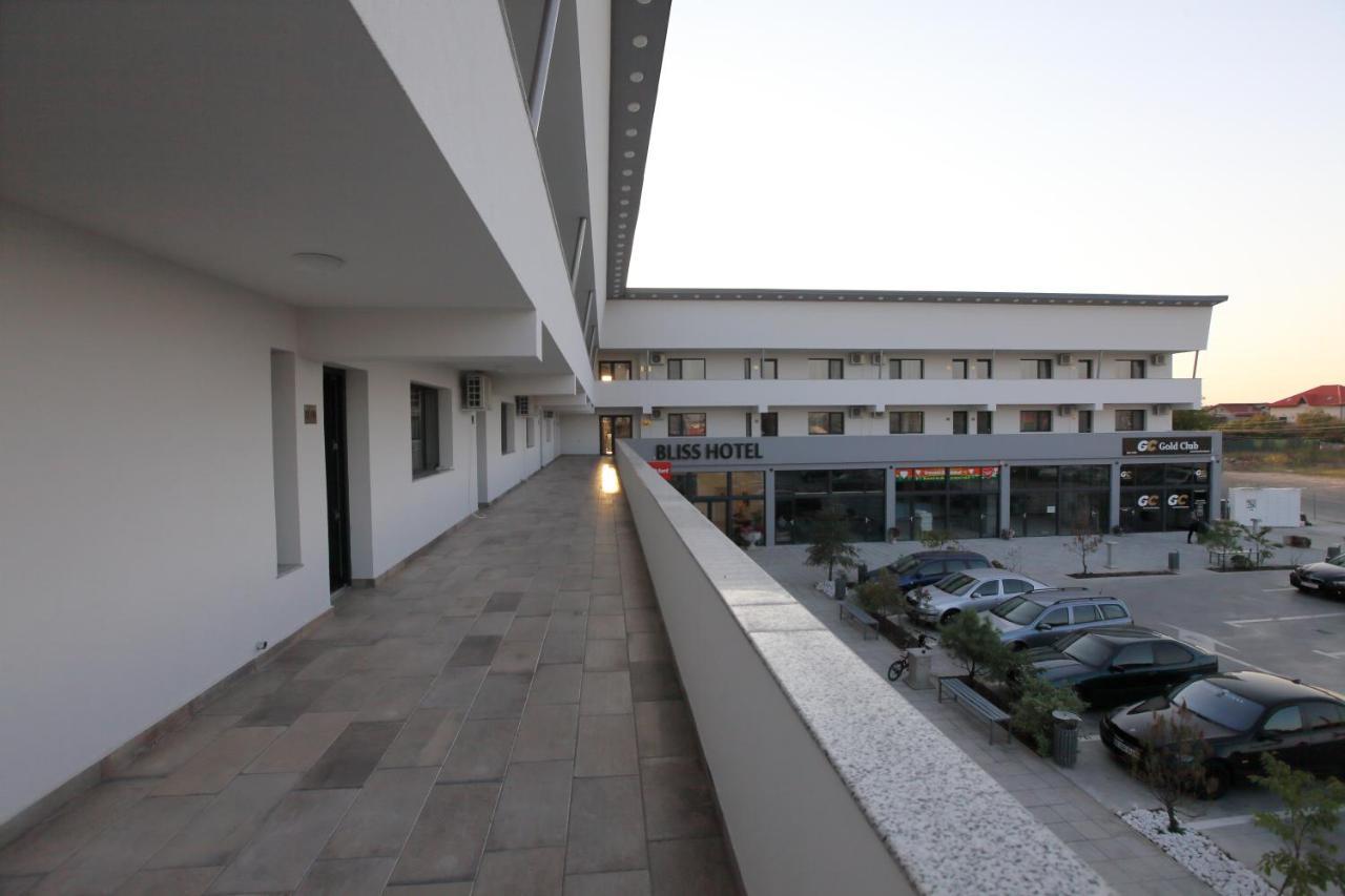 Bliss Inn Tunari Voluntari ภายนอก รูปภาพ